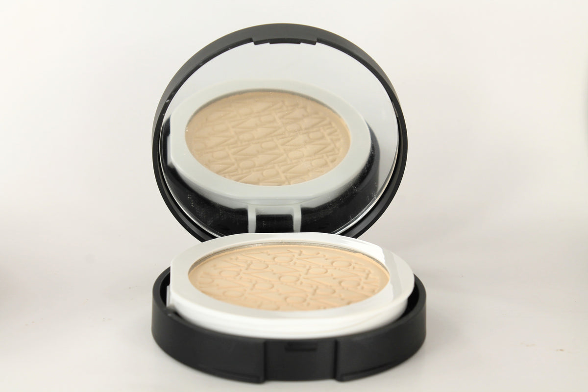 bareMinerals - Original Talc-Free Pressed Powder Foundation Mineral SPF 15