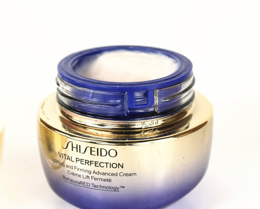 Shiseido - Vital Perfection Uplifting and Firming Advanced Cream