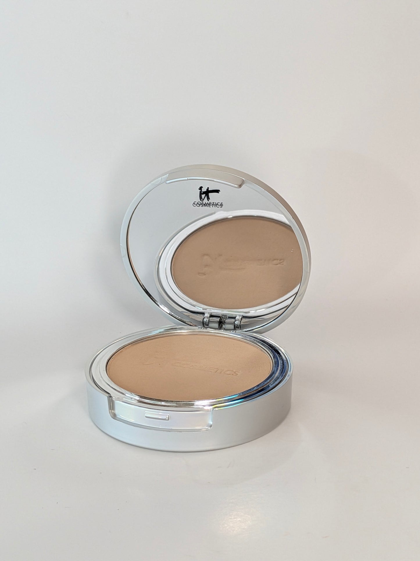 IT Cosmetics - CC+ Airbrush Perfecting Powder Foundation