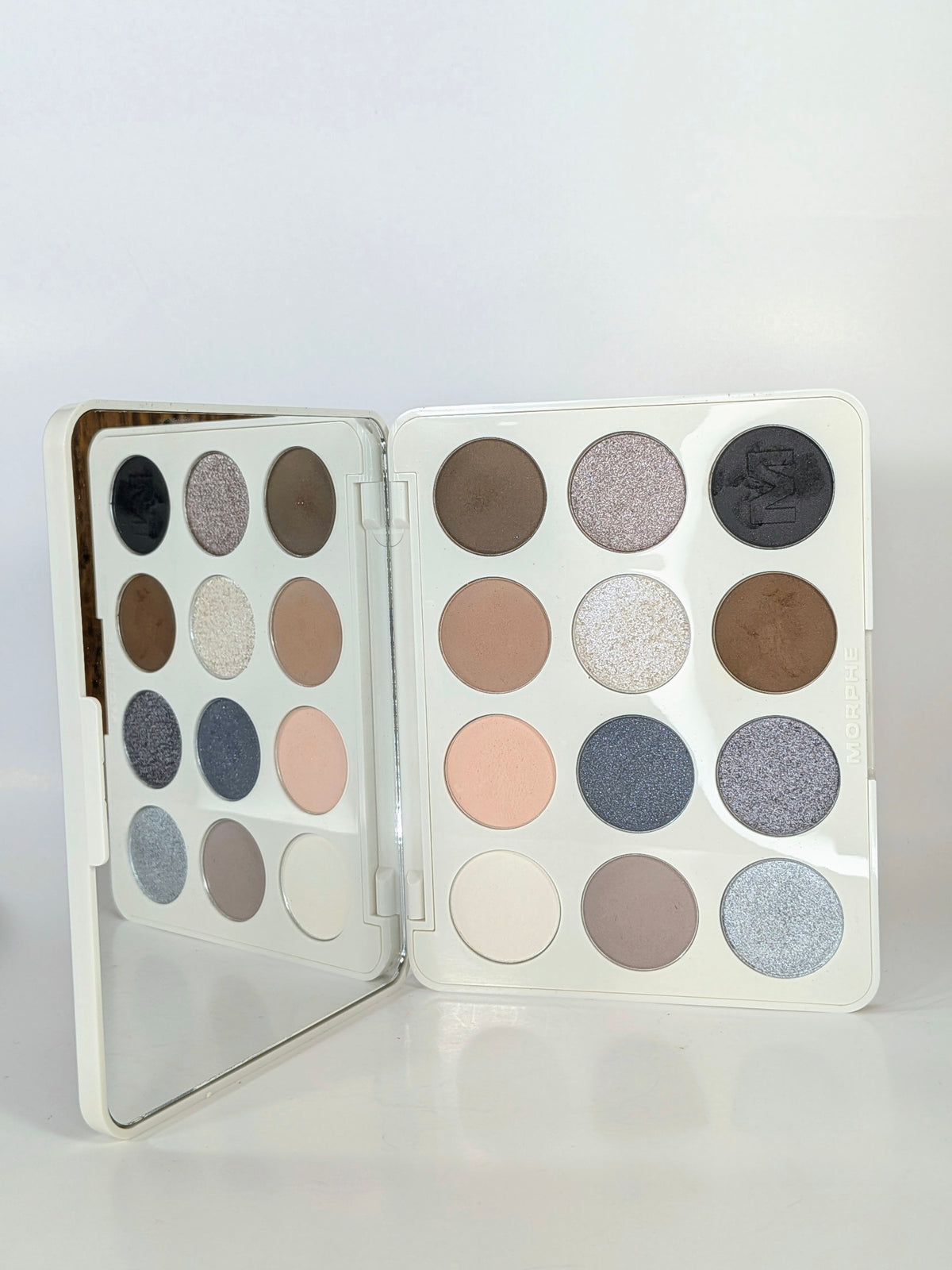 MORPHE - ChromaPlus 12-Pan Eyeshadow Palette