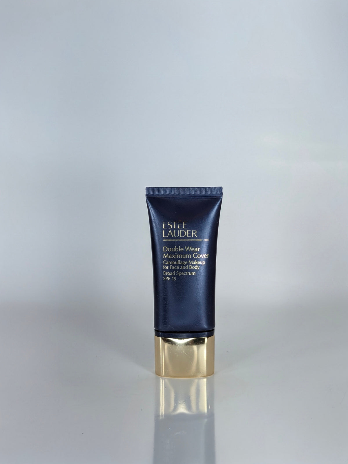 Estée Lauder - Double Wear Maximum Cover Camouflage Foundation for Face and Body SPF 15