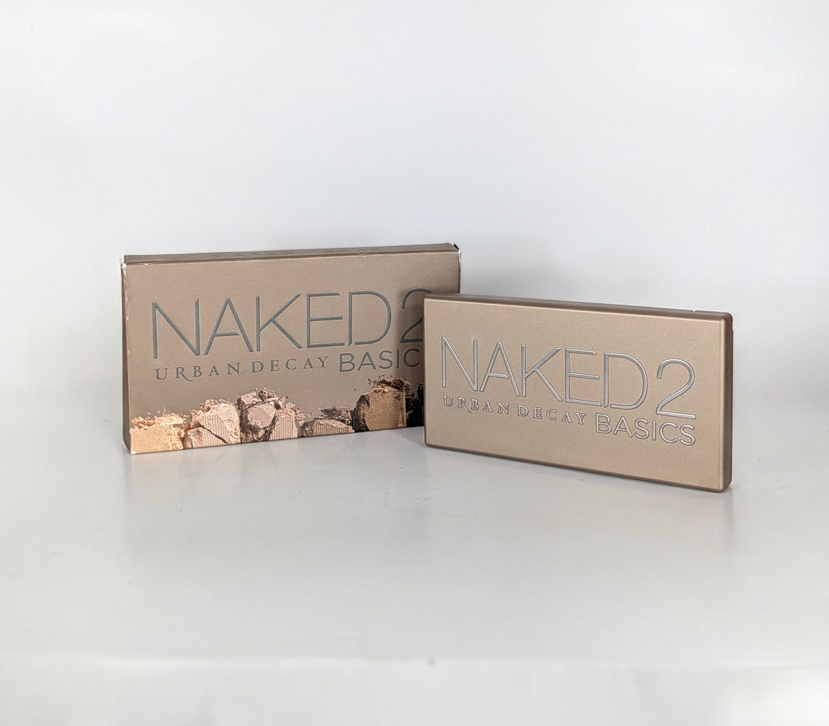 Urban Decay - Naked2 Basics Matte Neutral Eyeshadow Palette