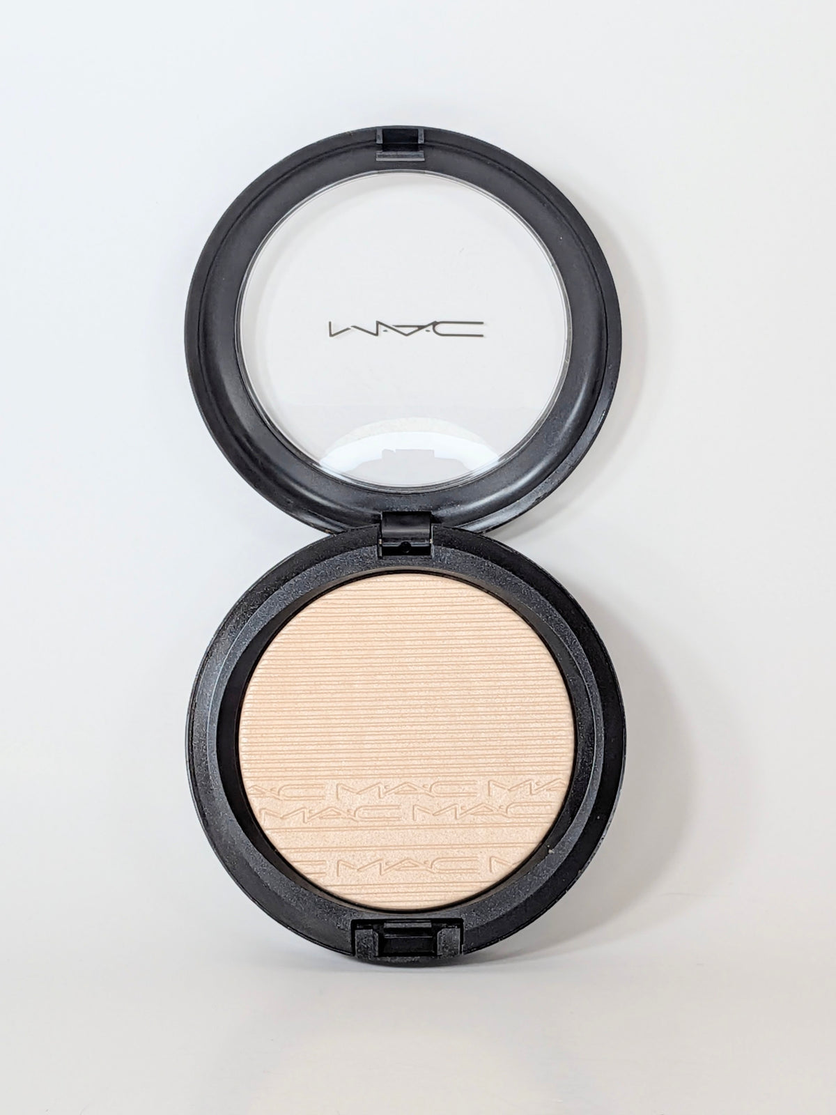 MAC - Extra Dimension Skinfinish Highlighter