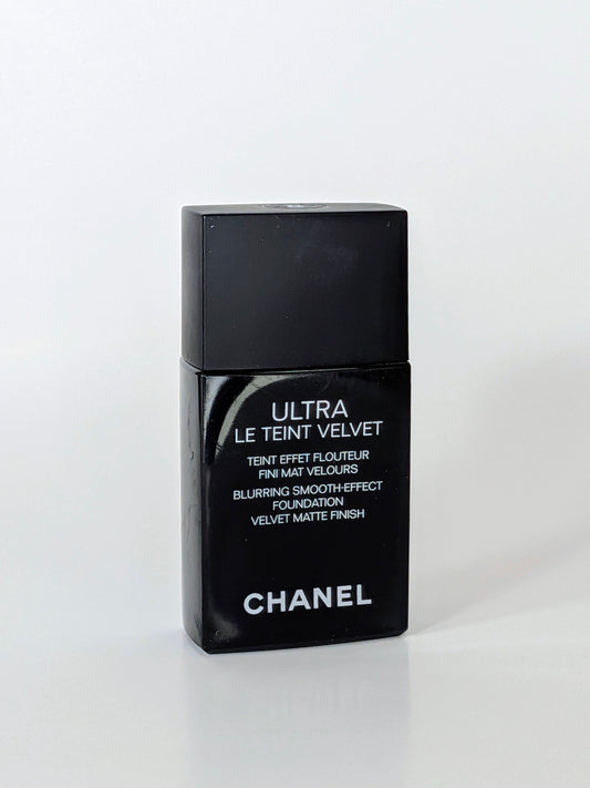 Chanel - Ultra Le Teint Velvet