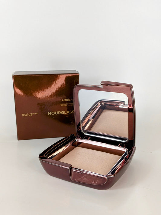 HOURGLASS - Ambient Lighting Finishing Powder